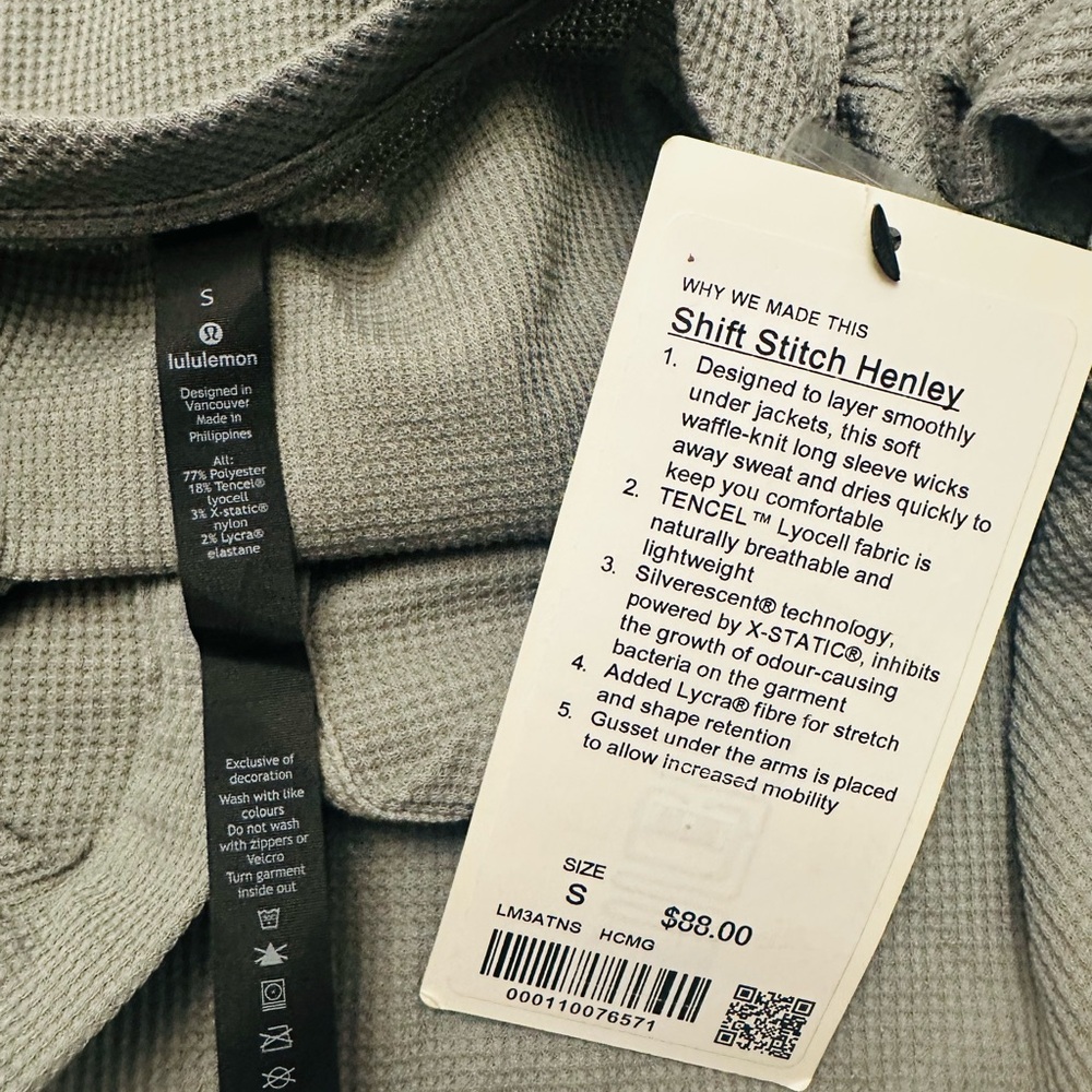 Lululemon Shift Stitch Henley
Heathered Core Medium Grey Men’s Small NWT - Picture 8 of 9
